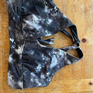 Athleta post for betteroffthread